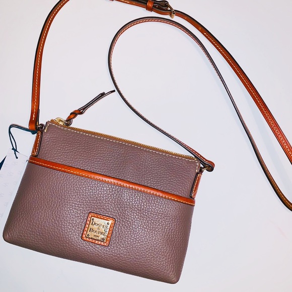 Dooney & Bourke Handbags - NEW Dooney & Bourke Leather Crossbody